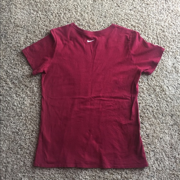 Nike T-Shirt - Picture 2 of 4